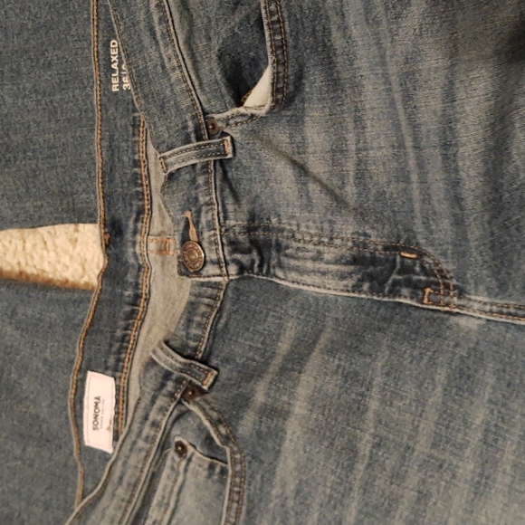 DONATED Men's Sonoma Relaxed Light Blue Jeans, W 36, L 34 - Picture 5 of 6